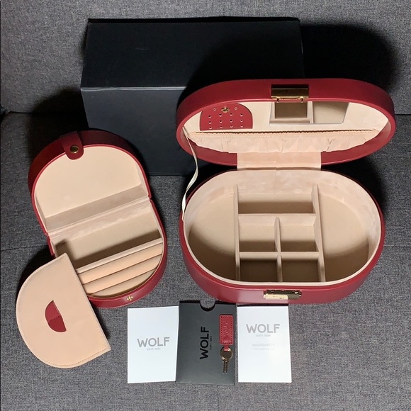 wolf jewelry case travel